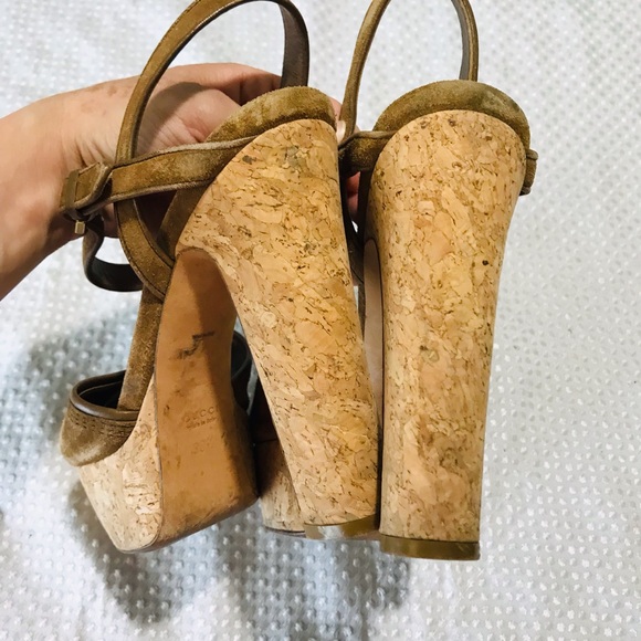 Gucci suede heels - Picture 9 of 13
